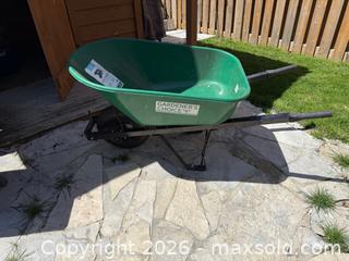 MaxSold Auction: Gardener’s Choice Homeowner Wheelbarrow - Toronto (Ontario, Canada) SELLER MANAGED Moving Online Auction - Shadwick Drive