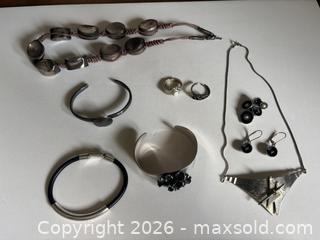 MaxSold Auction: Brutalist Jewelry - North Vancouver (British Columbia, Canada) PARTNER MANAGED Downsizing Online Auction - 14th Street West 519