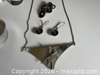 MaxSold Auction: Brutalist Jewelry - North Vancouver (British Columbia, Canada) PARTNER MANAGED Downsizing Online Auction - 14th Street West 519