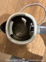 MaxSold Auction: Working condition SMEG kettle - Toronto (Ontario, Canada) SELLER MANAGED Downsizing Online Auction - Markham Street