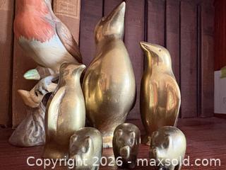 MaxSold Auction: MCM Decorative Figurines - Ottawa (Ontario, Canada) PARTNER MANAGED Downsizing Online Auction - Stewart Street (CONDO)
