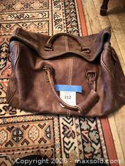 MaxSold Auction: Roots Brown Leather Duffel / Weekender Bag - Ottawa (Ontario, Canada) PARTNER MANAGED Downsizing Online Auction - Stewart Street (CONDO)
