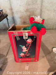 MaxSold Auction: Animated Christmas Elves A - Montgomery (New Jersey, USA) PARTNER MANAGED Downsizing Online Auction - Bedford Drive
