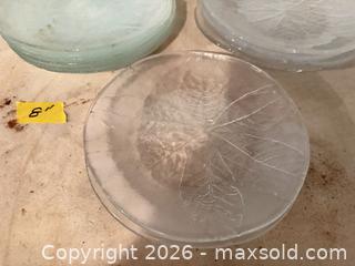 MaxSold Auction: Milk Glass and More B - Montgomery (New Jersey, USA) PARTNER MANAGED Downsizing Online Auction - Bedford Drive