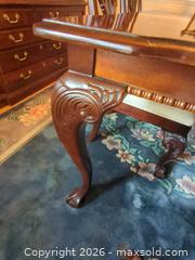 MaxSold Auction: Thomasville Queen Anne Dark Cherry Dining Table - Montgomery (New Jersey, USA) PARTNER MANAGED Downsizing Online Auction - Bedford Drive