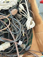 MaxSold Auction: Extension & Light Cords with Timer (NOMA/Generic) B - Oakville (Ontario, Canada) Estate Sale Online Auction - Cox Drive