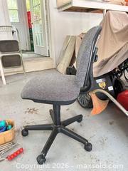 MaxSold Auction: Fabric Office Chair, Height Adjustable Swivel B - Oakville (Ontario, Canada) Estate Sale Online Auction - Cox Drive