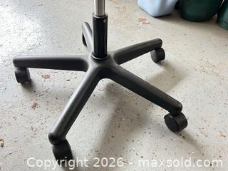 MaxSold Auction: Fabric Office Chair with Casters and Gas Lift C - Oakville (Ontario, Canada) Estate Sale Online Auction - Cox Drive