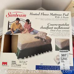 MaxSold Auction: Sunbeam Heated Fleece Mattress Pad, King B - Oakville (Ontario, Canada) Estate Sale Online Auction - Cox Drive