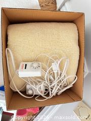 MaxSold Auction: Sunbeam Heated Fleece Mattress Pad, King B - Oakville (Ontario, Canada) Estate Sale Online Auction - Cox Drive