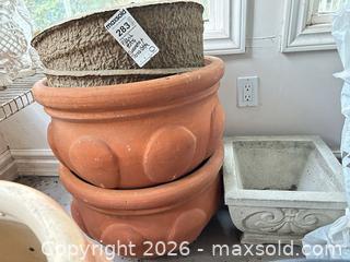 MaxSold Auction: Terracotta & Concrete Plant Pots / Planters Lot D - Oakville (Ontario, Canada) Estate Sale Online Auction - Cox Drive
