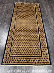 MaxSold Auction: Persian Rug - Vaughan (Ontario, Canada) PARTNER MANAGED Reseller Online Auction - Steeles Avenue West