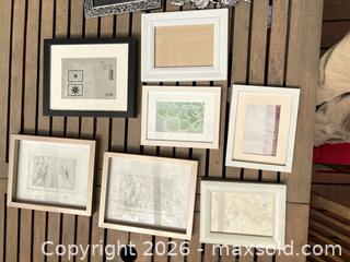 MaxSold Auction: Assorted Picture Frames (5-9) — Various Sizes & Finishes - North Vancouver (British Columbia, Canada) SELLER MANAGED Downsizing Online Auction - Broadview Drive