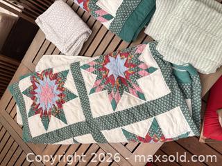 MaxSold Auction: Queen Patchwork Star Quilt with Sheet Set & Pillowcase - North Vancouver (British Columbia, Canada) SELLER MANAGED Downsizing Online Auction - Broadview Drive
