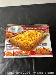 MaxSold Auction: Gotham Steel Medium Copper/Bronze Crisper Tray - Grand Blanc Township (Michigan, USA) SELLER MANAGED Downsizing Online Auction - E Baldwin Road