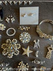 MaxSold Auction: Rhinestone Runway: Vintage Glam Brooches & Bling - Loomis (California, USA) PARTNER MANAGED Moving Online Auction - Brennans Road