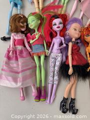 MaxSold Auction: Group of Misc. Dolls and Accessories - Vallejo (California, USA) PARTNER MANAGED Estate Sale Online Auction - Georgia Street
