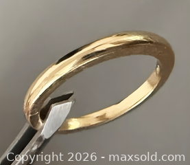 MaxSold Auction: 14K Yellow Gold Ring - Marked  - Toronto (Ontario, Canada) PARTNER MANAGED Reseller Online Auction - Queen Street Wt.