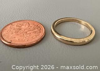 MaxSold Auction: 14K Yellow Gold Ring - Marked  - Toronto (Ontario, Canada) PARTNER MANAGED Reseller Online Auction - Queen Street Wt.
