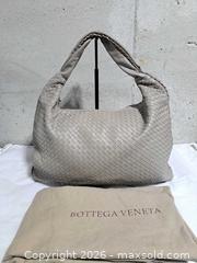 MaxSold Auction: Bottega Veneta Nappa Intrecciato Hobo Large Bag - Markham (Ontario, Canada) SELLER MANAGED Downsizing Online Auction - Major Mackenzie Drive East