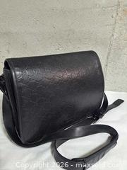MaxSold Auction: Gucci Guccissima Leather Medium Messenger Bag - Markham (Ontario, Canada) SELLER MANAGED Downsizing Online Auction - Major Mackenzie Drive East