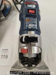 MaxSold Auction: Bosch PR10E Palm Router & Walter 6150G Angle Grinder - Oakville (Ontario, Canada) SELLER MANAGED Estate Sale Online Auction - Ballantry Road
