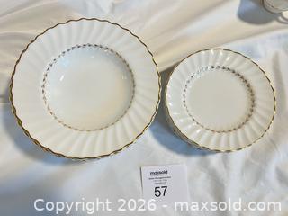 MaxSold Auction: Royal Doulton Porcelain Set - 8 Side Plates & 8 Rimmed Soup Bowls - Oakville (Ontario, Canada) SELLER MANAGED Estate Sale Online Auction - Ballantry Road
