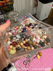 MaxSold Auction: Mixed beads and earrings  - Hamilton (Ontario, Canada) SELLER MANAGED Downsizing Online Auction - Kensington Avenue N