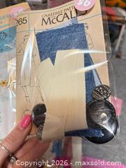 MaxSold Auction: Vintage Ephemera Kits (1) - Hamilton (Ontario, Canada) SELLER MANAGED Downsizing Online Auction - Kensington Avenue N