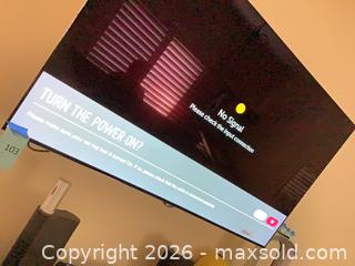 MaxSold Auction: LG 55" OLED TV 55EF9500 (2015) - Redondo Beach (California, USA) PARTNER MANAGED Moving Online Auction - Clark Lane (CONDO)