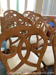 MaxSold Auction: Set of 8 Vintage Queen Anne Style Dining Chairs with Upholstered Seats - Redondo Beach (California, USA) PARTNER MANAGED Moving Online Auction - Clark Lane (CONDO)