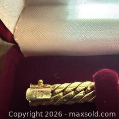 MaxSold Auction: 14 k gold bracelet  - Toronto (Ontario, Canada) PARTNER MANAGED Estate Sale Online Auction - Scarboro Avenue