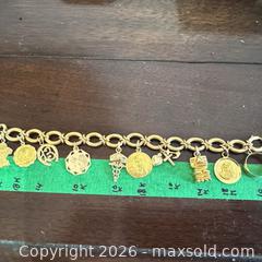 MaxSold Auction: 18 k gold and more  - Toronto (Ontario, Canada) PARTNER MANAGED Estate Sale Online Auction - Scarboro Avenue
