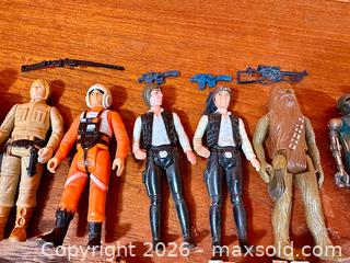 MaxSold Auction: Collection of Vintage Star Wars Action Figures + Vehicles Kenner 1977 and 1985. - Hamilton (Ontario, Canada) SELLER MANAGED Estate Sale Online Auction - Gertrude Street