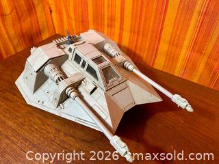 MaxSold Auction: Vintage 1980 Kenner Star Wars Rebel Snowspeeder - Hamilton (Ontario, Canada) SELLER MANAGED Estate Sale Online Auction - Gertrude Street