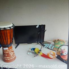 MaxSold Auction: Bongo brums - Greater Napanee (Ontario, Canada) SELLER MANAGED Downsizing Online Auction - Beverly Street