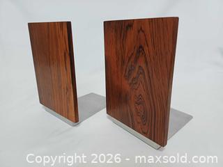 MaxSold Auction: Vintage MCM Rosewood Bookends  - Toronto (Ontario, Canada) PARTNER MANAGED Reseller Online Auction - Queen Street West