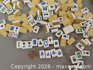 MaxSold Auction: Vintage Miniature Mahjong Set - Toronto (Ontario, Canada) PARTNER MANAGED Reseller Online Auction - Queen Street West