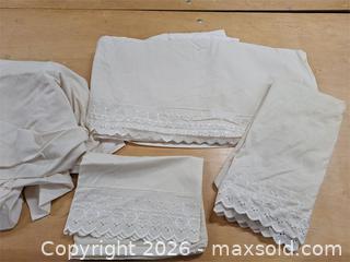 MaxSold Auction: Sheet Set - Newburgh (Ontario, Canada) SELLER MANAGED Charity/Fundraising Online Auction - Academy Street