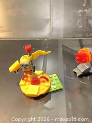 MaxSold Auction: Mega Bloks / Mega Construx Despicable Me Minions Building Set - Ottawa (Ontario, Canada) SELLER MANAGED Downsizing Online Auction - Oaklawn Crescent