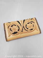 MaxSold Auction: Hand Made Leather Wallet - Toronto (Ontario, Canada) SELLER MANAGED Estate Sale Online Auction - Swanwick Avenue