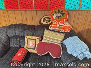 MaxSold Auction: Crochet Pillows and Fleece Throws B - Mississauga (Ontario, Canada) Estate Sale Online Auction - Teeswater Road