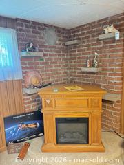 MaxSold Auction: Home Decor: Hat, Trophies, Plaques, Sea Shell and More C - Mississauga (Ontario, Canada) Estate Sale Online Auction - Teeswater Road