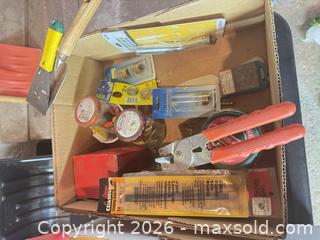 MaxSold Auction: Mixed Painting Supplies, Hand Tools & Hardware B - Mississauga (Ontario, Canada) Estate Sale Online Auction - Teeswater Road