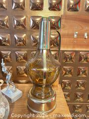 MaxSold Auction: Oxford International Dictionary (1958) with Lamp, Figurines & Shells B - Mississauga (Ontario, Canada) Estate Sale Online Auction - Teeswater Road