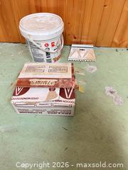 MaxSold Auction: Speckled Vinyl Tiles Lot with Adhesive & Trowel B - Mississauga (Ontario, Canada) Estate Sale Online Auction - Teeswater Road