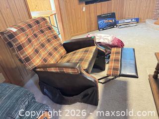 MaxSold Auction: Vintage Plaid Recliner Chair D - Mississauga (Ontario, Canada) Estate Sale Online Auction - Teeswater Road