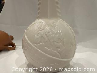 MaxSold Auction: 1939 Vintage World's Fair Milk Glass Bottle, Stoneware Jug & Alabaster Bowl - Chelsea (Massachusetts, USA) SELLER MANAGED Downsizing Online Auction -  Admirals Way