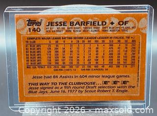 MaxSold Auction: 1988 Topps Jesse Barfield Baseball Collectible Trading Card  - Newmarket (Ontario, Canada) PARTNER MANAGED Reseller Online Auction - Walter Avenue