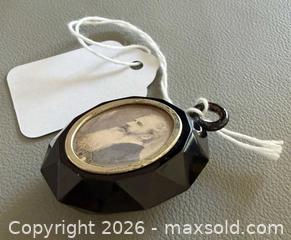 MaxSold Auction: Antique Victorian Jet Locket with Original Image - Toronto (Ontario, Canada) PARTNER MANAGED Reseller Online Auction - Queen Street West
